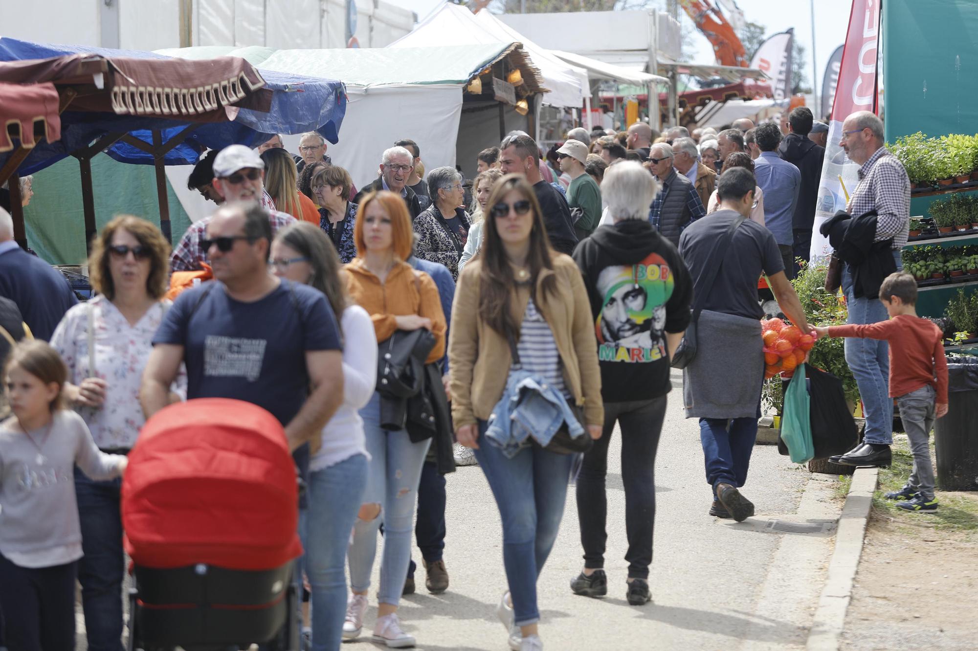 La Fira de Campllong atrau unes 30.000 persones