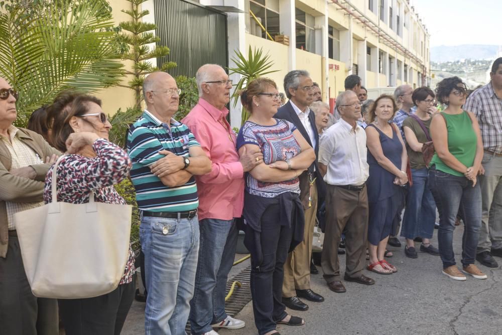 LAS PALMAS DE GRAN CANARIA A 16/05/2017.Entrega de congeladores a ONGs que reparten alimentos. Lugar en la  Favorita. FOTO: J. PÉREZ CURBELO