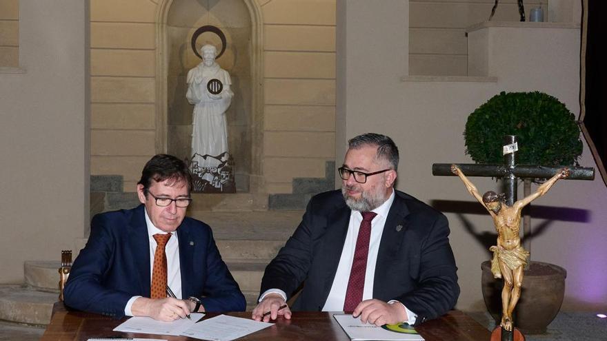 Enercoop cede espacios en el nuevo Fōrum a la Federación de Cofradías