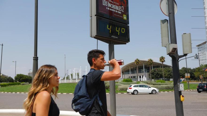 El tiempo en Valencia: Llega un verano con olas de calor que durará hasta septiembre