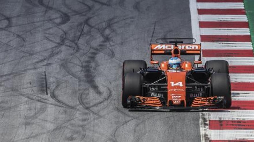 Fernando Alonso, durante los entrenamientos libres