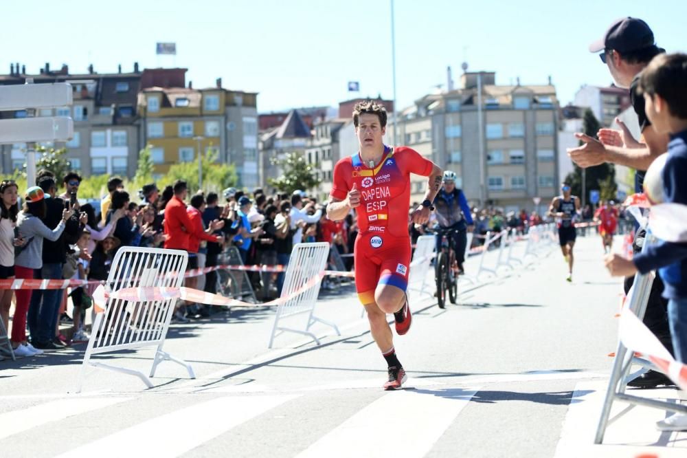 El Mundial de Triatlón en Pontevedra, la fiesta del deporte. // G. Santos