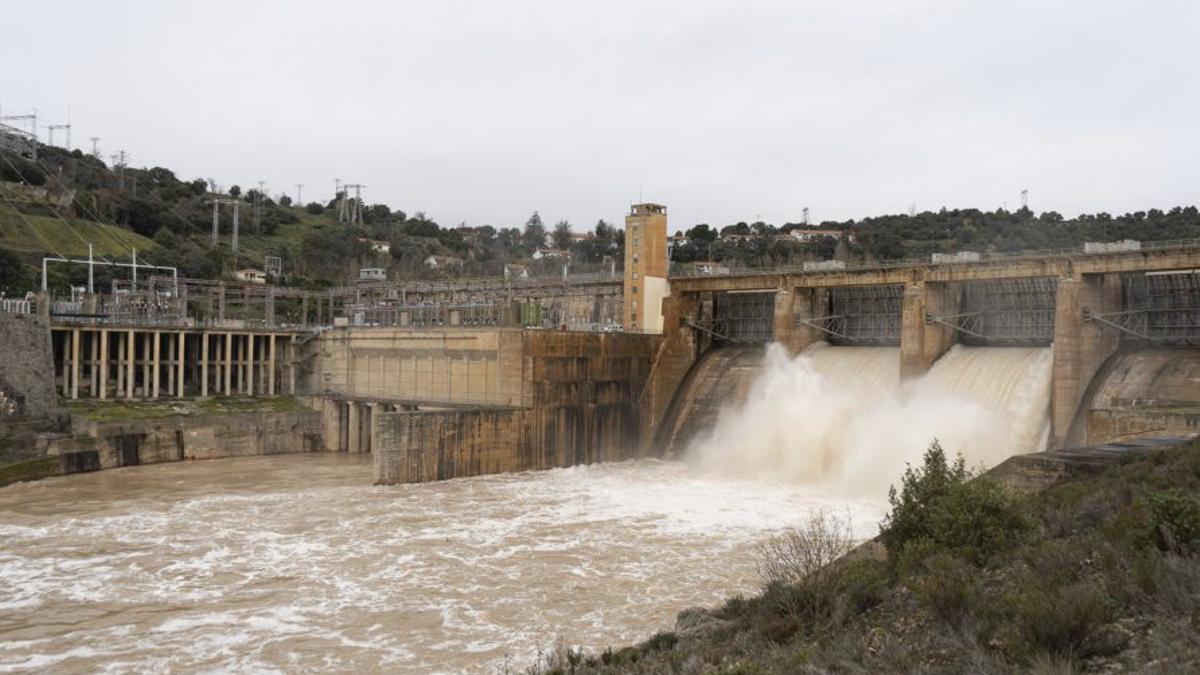Desembalse en la presa de Ricobayo durante este otoño