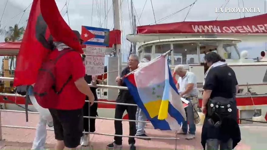 Open Arms recala en el Puerto de Las Palmas para recabar apoyos antes de partir hacia Cuba