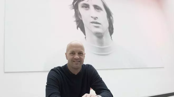 Jordi vuelve al hogar de Cruyff
