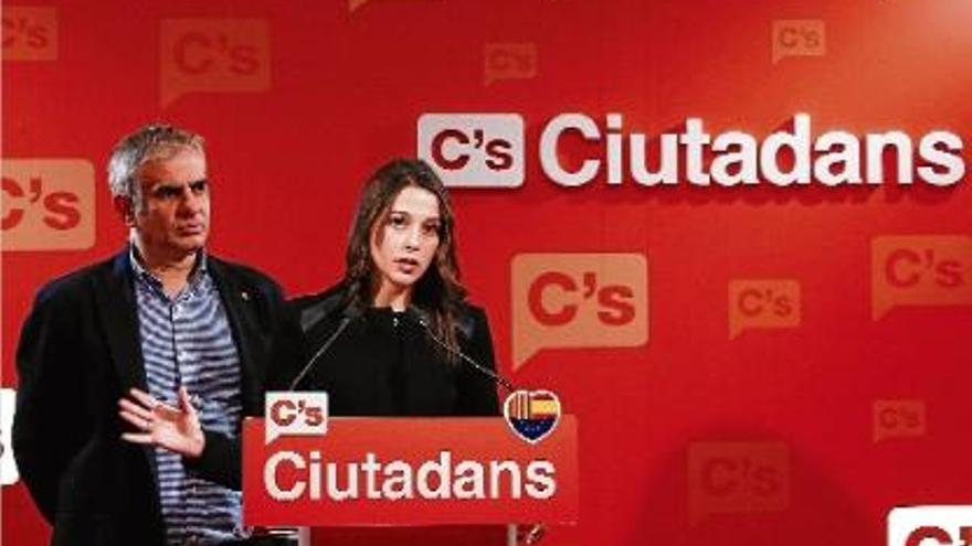 La cap de l&#039;oposició al Parlament, Inés Arrimadas, amb el també diputat de Ciutadans Carlos Carrizosa.