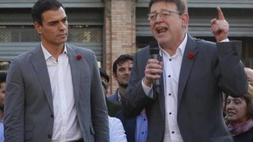 Sánchez y Puig, de campaña en Alicante.