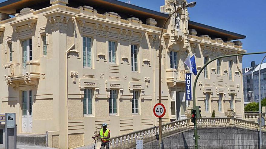 Hotel San Roque, en Betanzos.   | // VÍCTOR ECHAVE