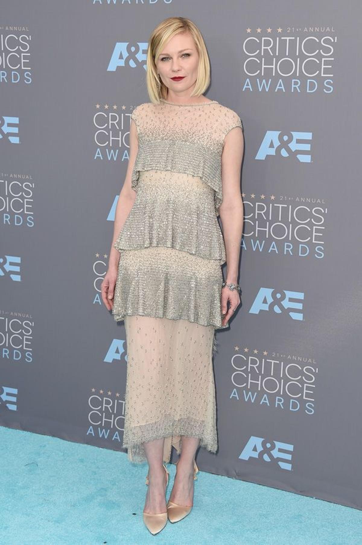 Critics' Choice Awards 2016: Kirsten Dunst de Chanel