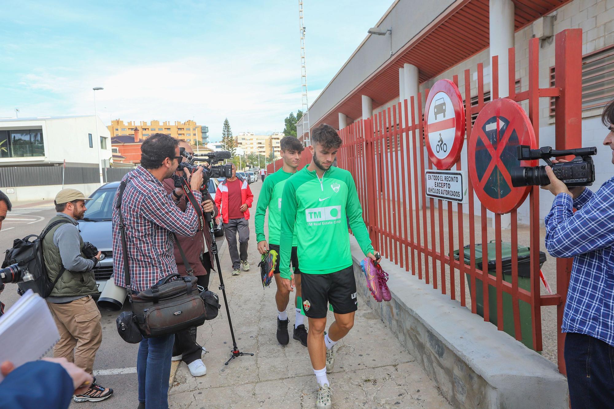 Primer entrenamiento de Machín como entrenador del Elche CF