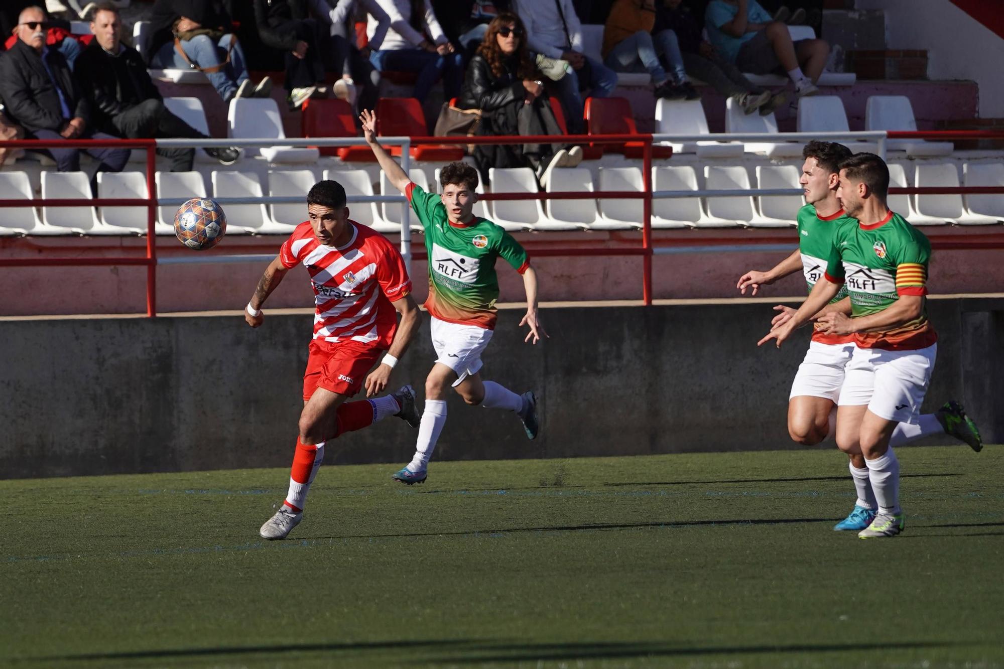 Imatges del partit CE Berga - Sant Quirze del grup 4 de Segona Catalana