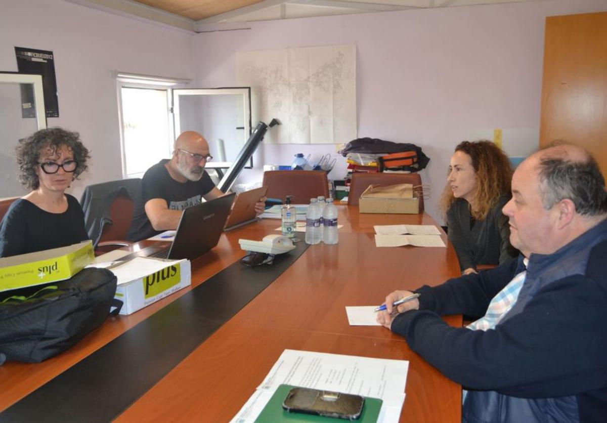 Manuel López e Héctor Pena gañan os premios Johan Carballeira Faro de