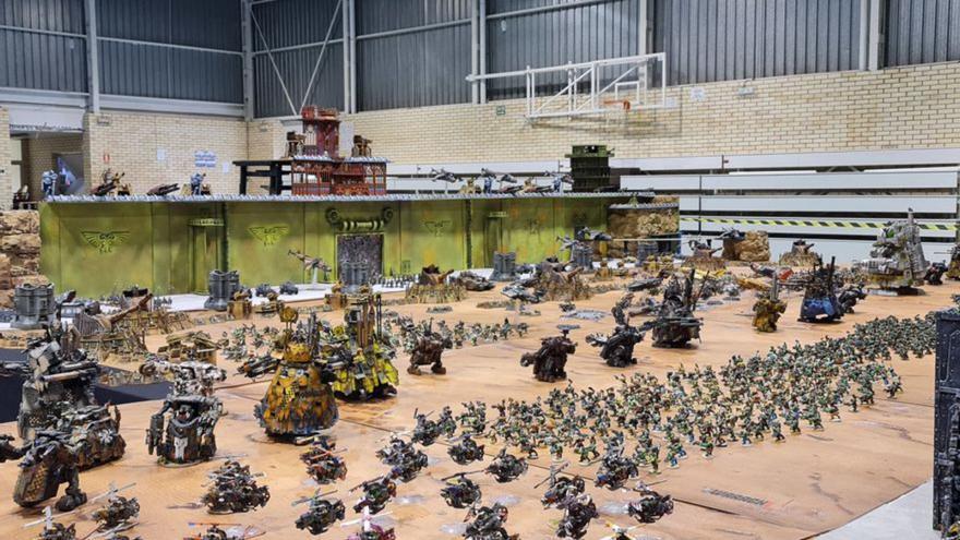 Colocaron más de 5.500 miniaturas pintadas a mano. | SERVICIO ESPECIAL