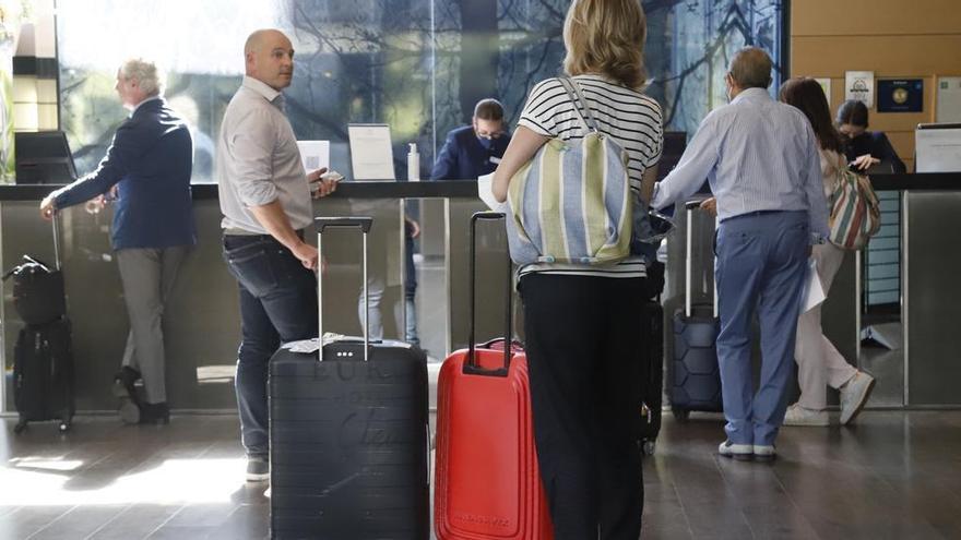 Turistas en un hotel de Córdoba.