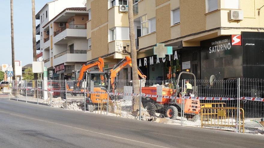 Coín inicia las obras para crear un tercer carril en la avenida Reina Sofía