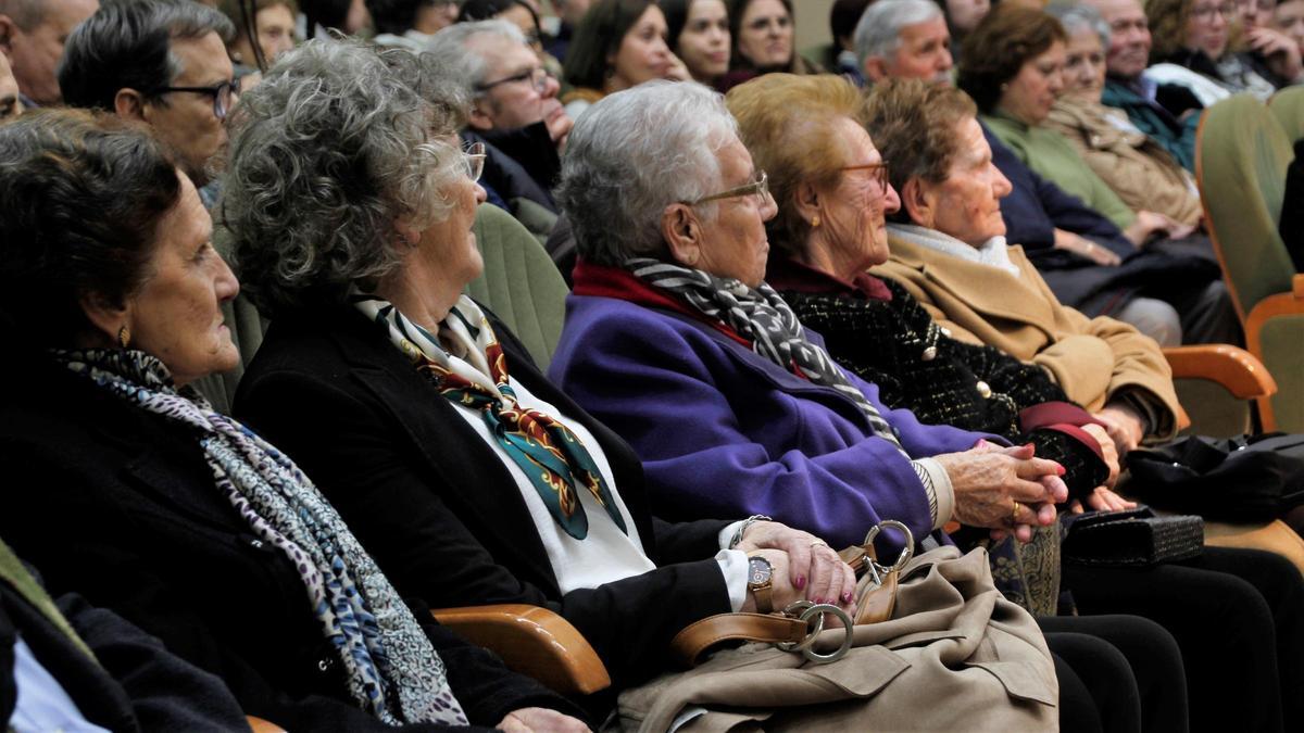 Las protagonistas ocuparon la primera fila del patio de butacas