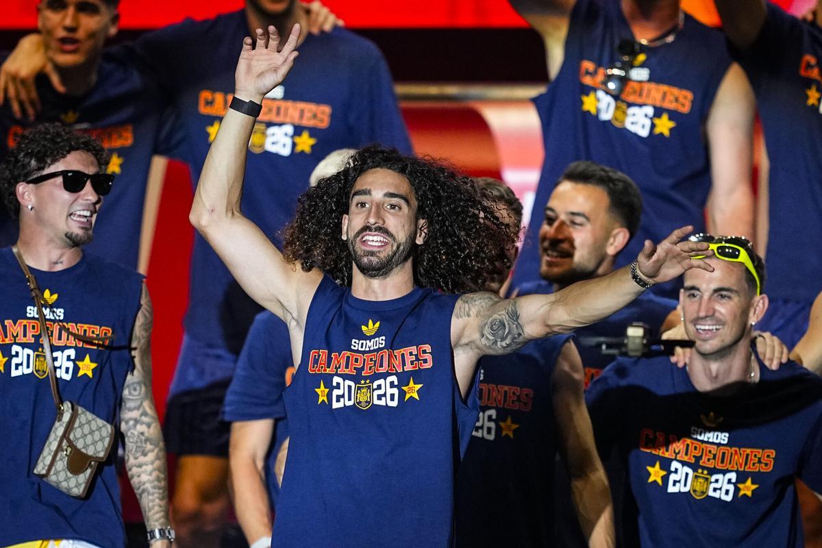 Marc Cucurella se lo pasó en grande en la celebración en Madrid