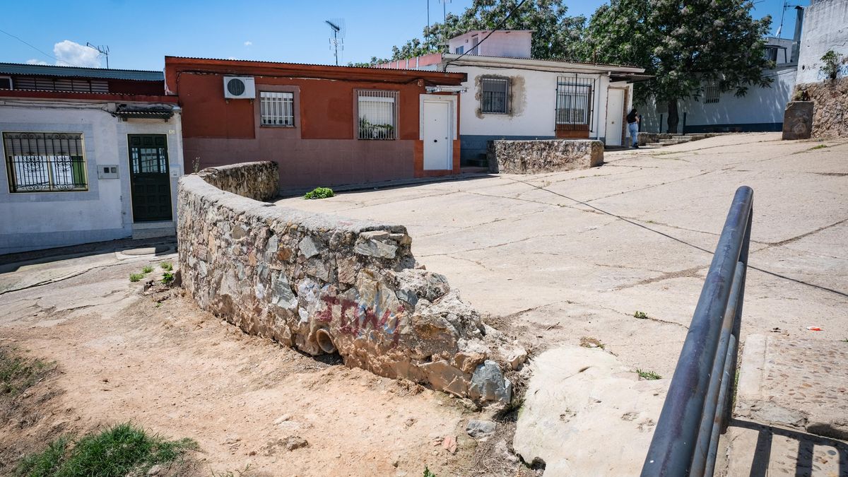 Plaza de las Escuelas, donde tuvo local el tiroteo.