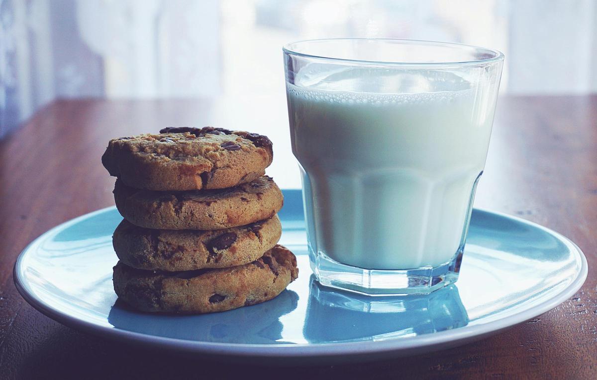 Leche con galletas