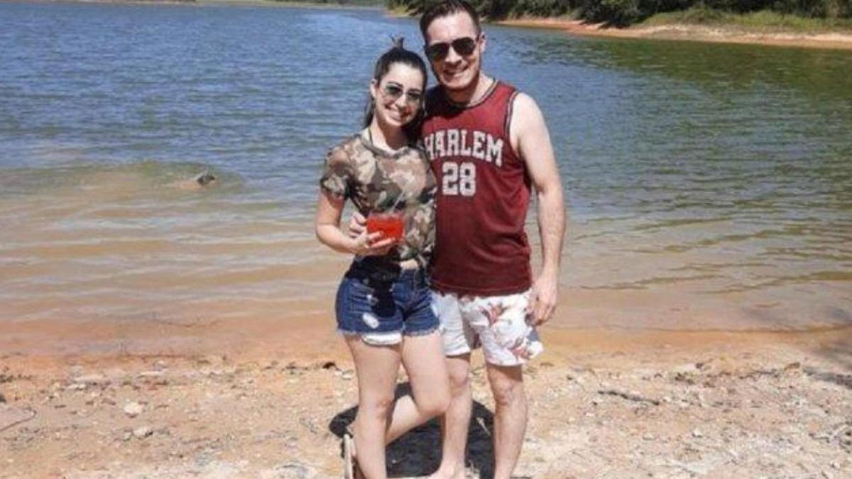 Se saca esta foto con su pareja y muere cinco minutos después