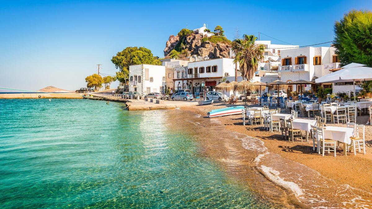 Una isla de Grecia que te lo da, literalmente, todo.