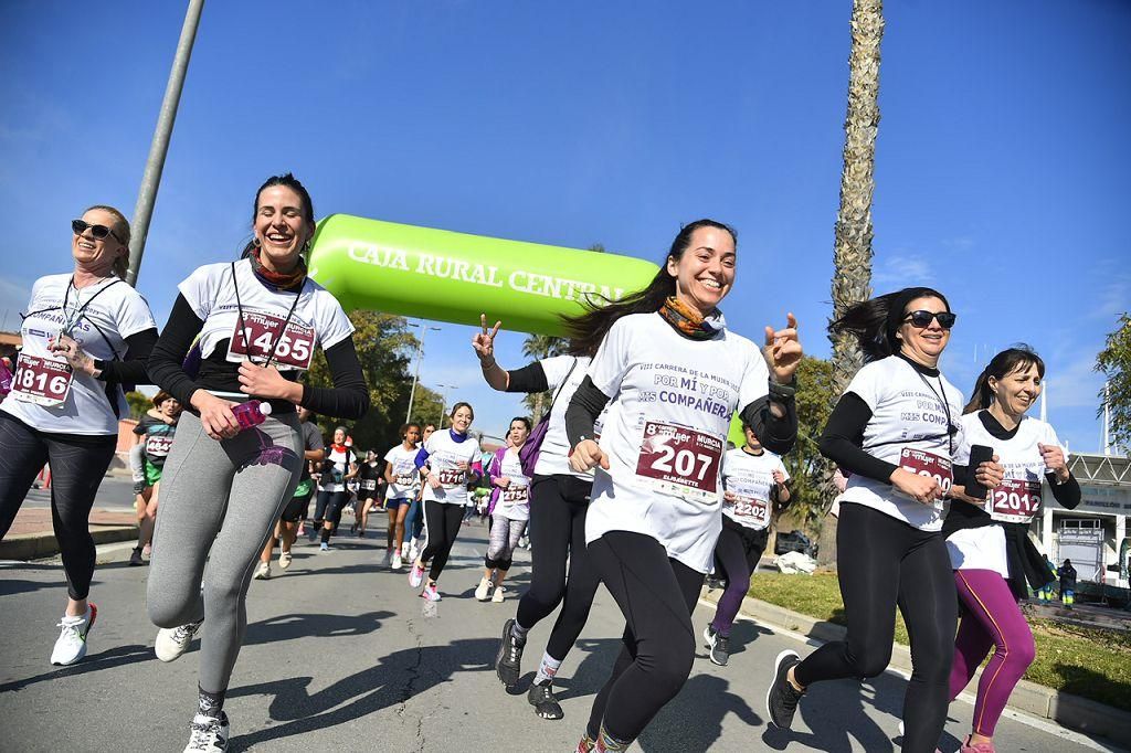 Carrera de la Mujer: recorrido por avenida de los Pinos, Juan Carlos I y Cárcel Vieja (2)