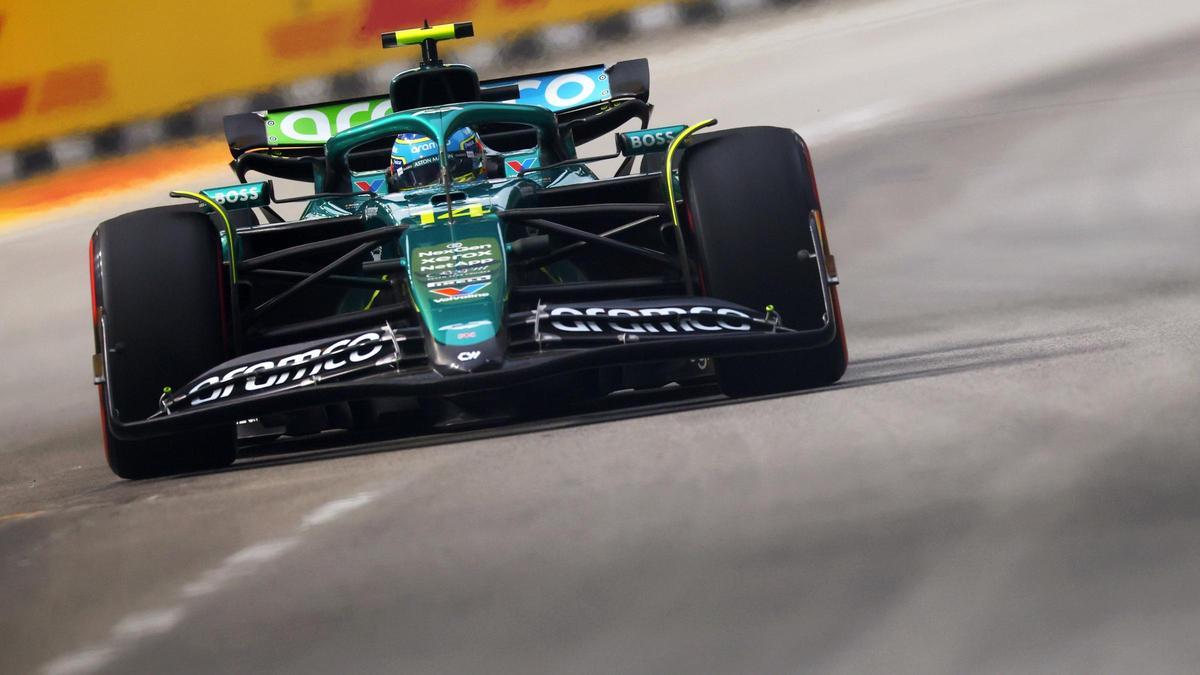 Fernando Alonso durante los libres del viernes