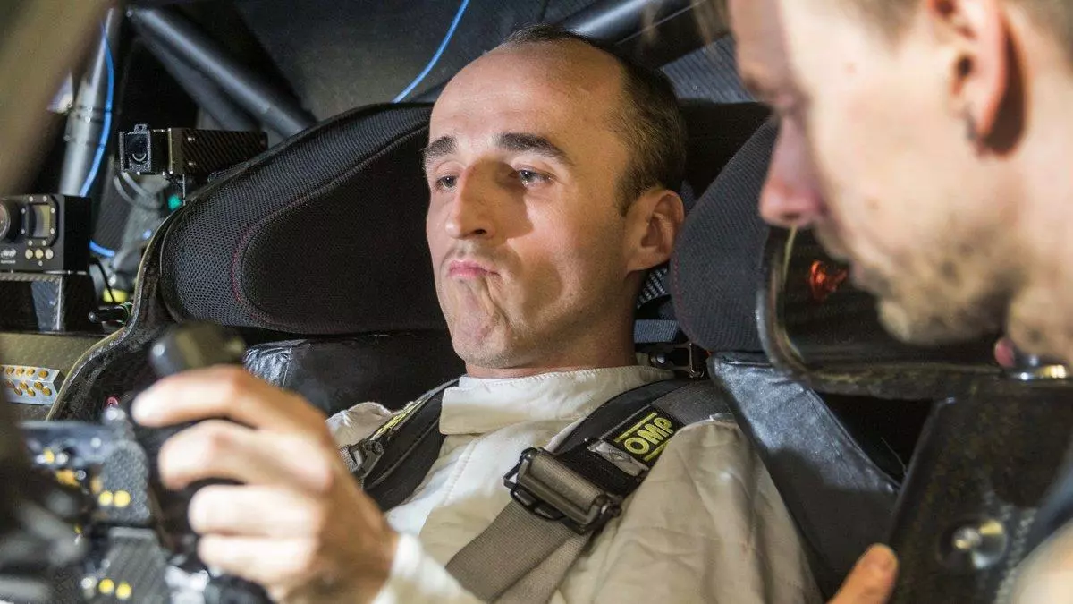 Kubica, al volante de un BMW del DTM