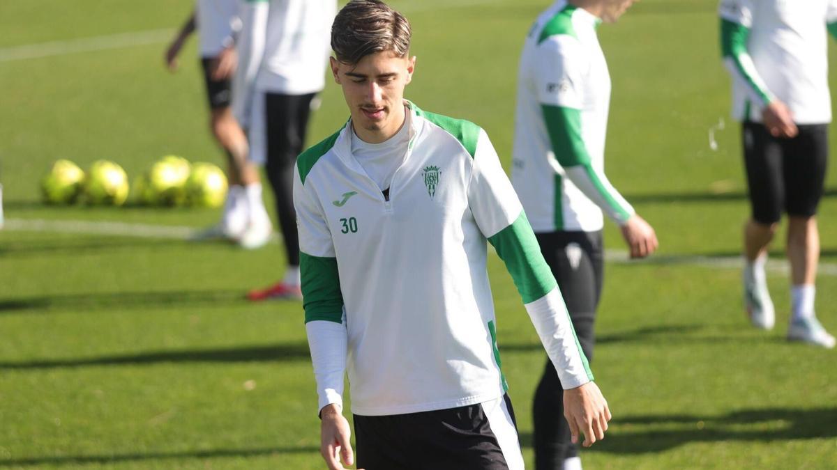 Dani Requena, un difícil anhelo para el futuro Córdoba CF: clubes de Primera y el extranjero pujan por sus servicios