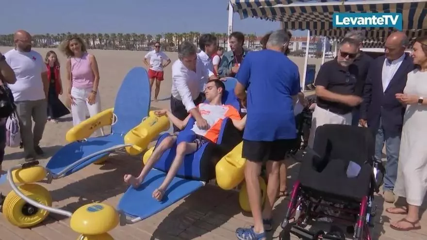 Valencia, pionera en probar un sillón para el baño para personas con parálisis cerebral