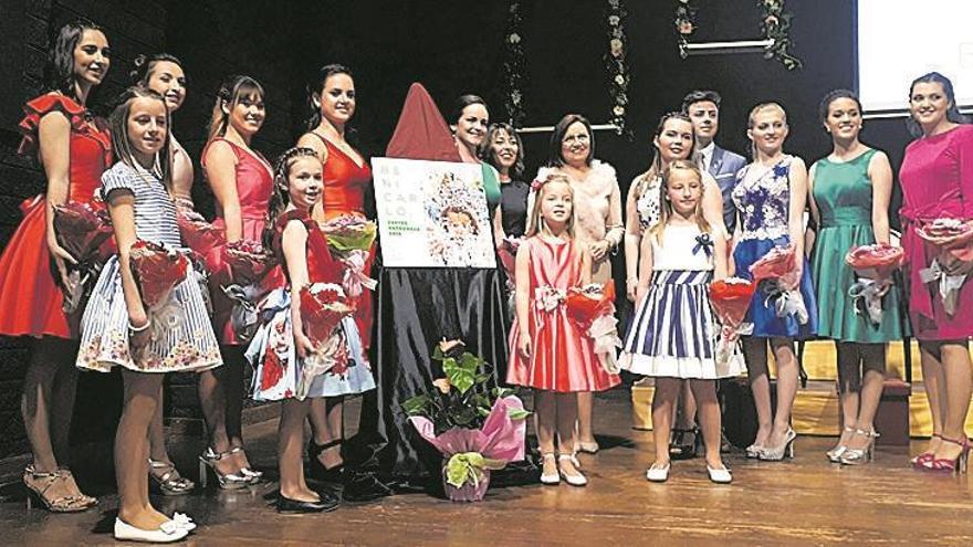 Benicarló aclama a la nueva reina de fiestas, Anna Redó