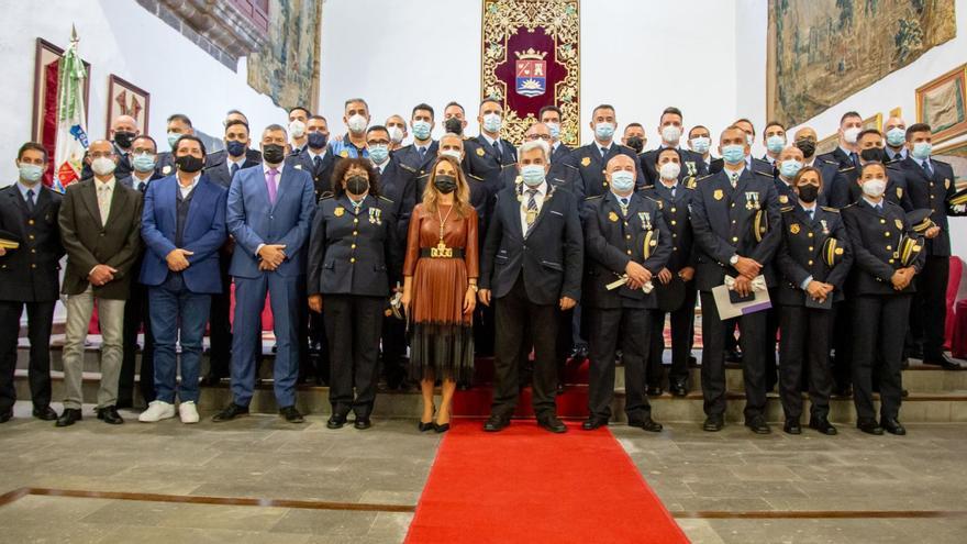 The incorporation of a dozen officers increases the workforce to 110 police officers