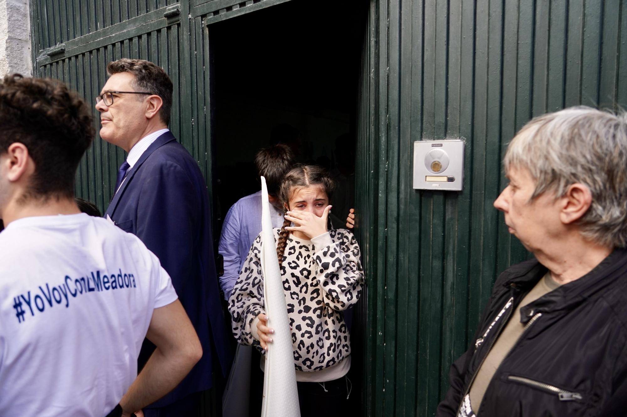 Imagen de tristeza en la casa hermandad de Mediadora, que no procesionará este Miércoles Santo.