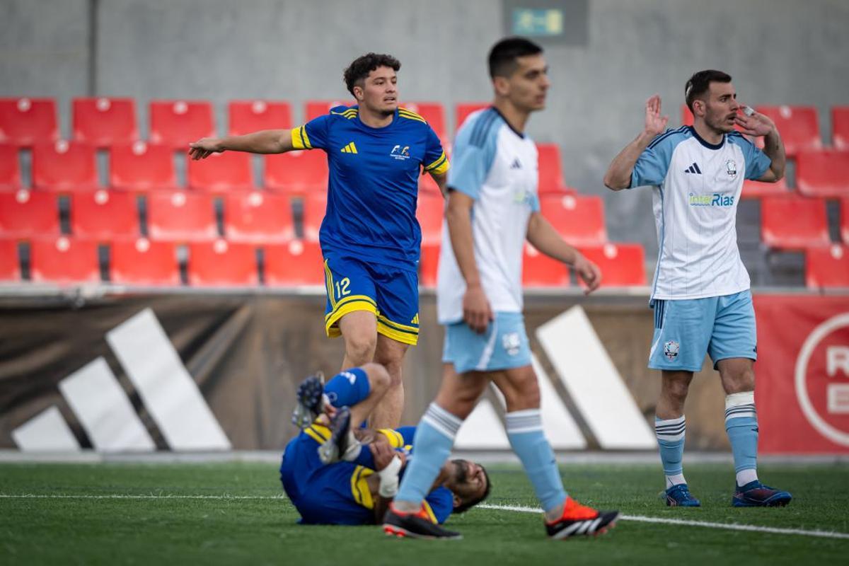 Lance del partido entre Galicia y Canarias, semifinales de la Copa de las Regiones de la UEFA.