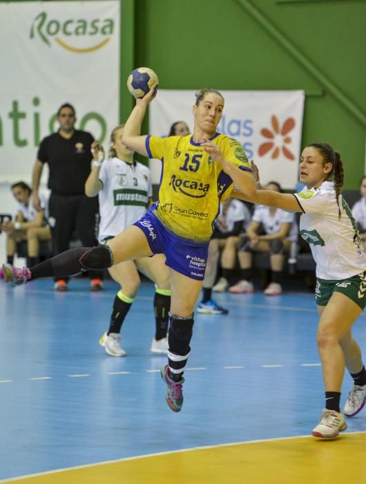 16/02/2019 REMUDAS, TELDE. Partido de balonmano femenino entre el Rocasa y el Elche. FOTO: J. PÉREZ CURBELO  | 16/02/2019 | Fotógrafo: José Pérez Curbelo