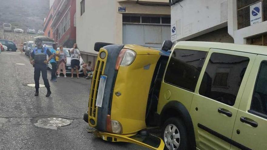El vehículo implicado en la colisión contra siete coches en San José.