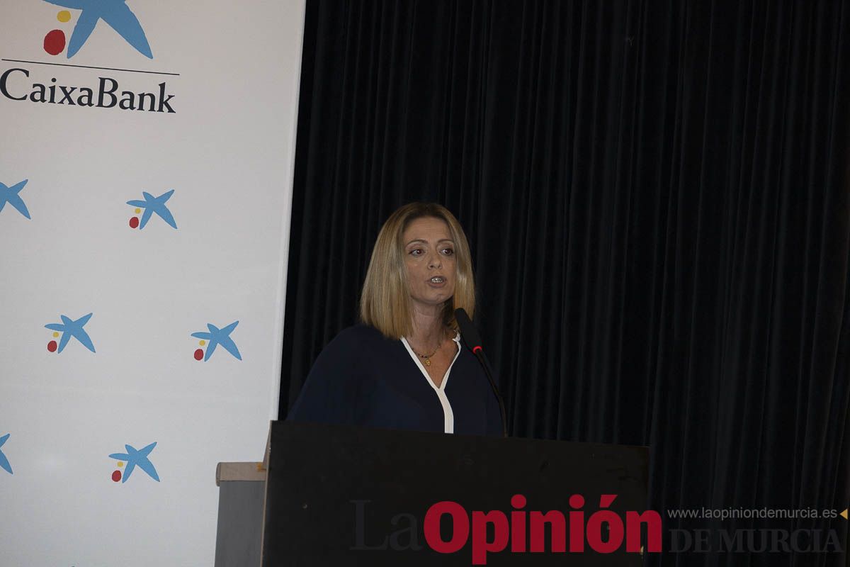 Entrega de los premios de la Fundación Robles Chillida a estudiantes caravaqueños