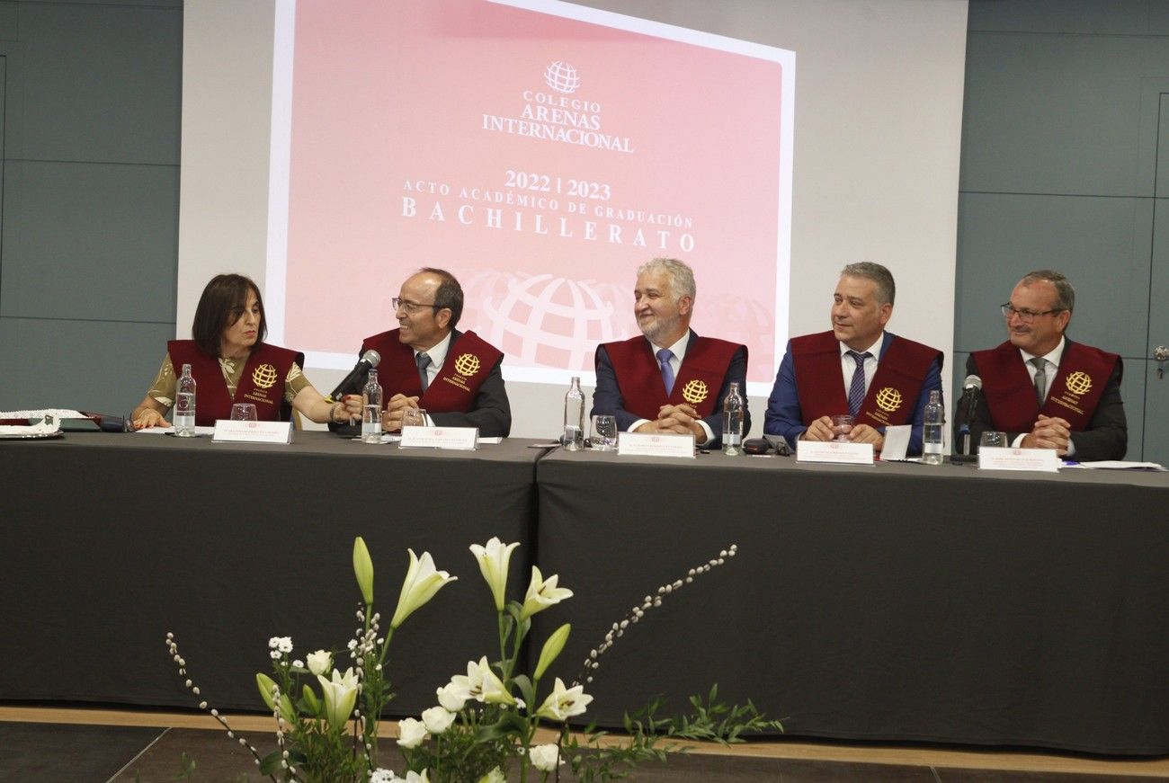 El Colegio Arenas Internacional de Lanzarote celebró una emotiva XXVI Graduación de Bachillerato