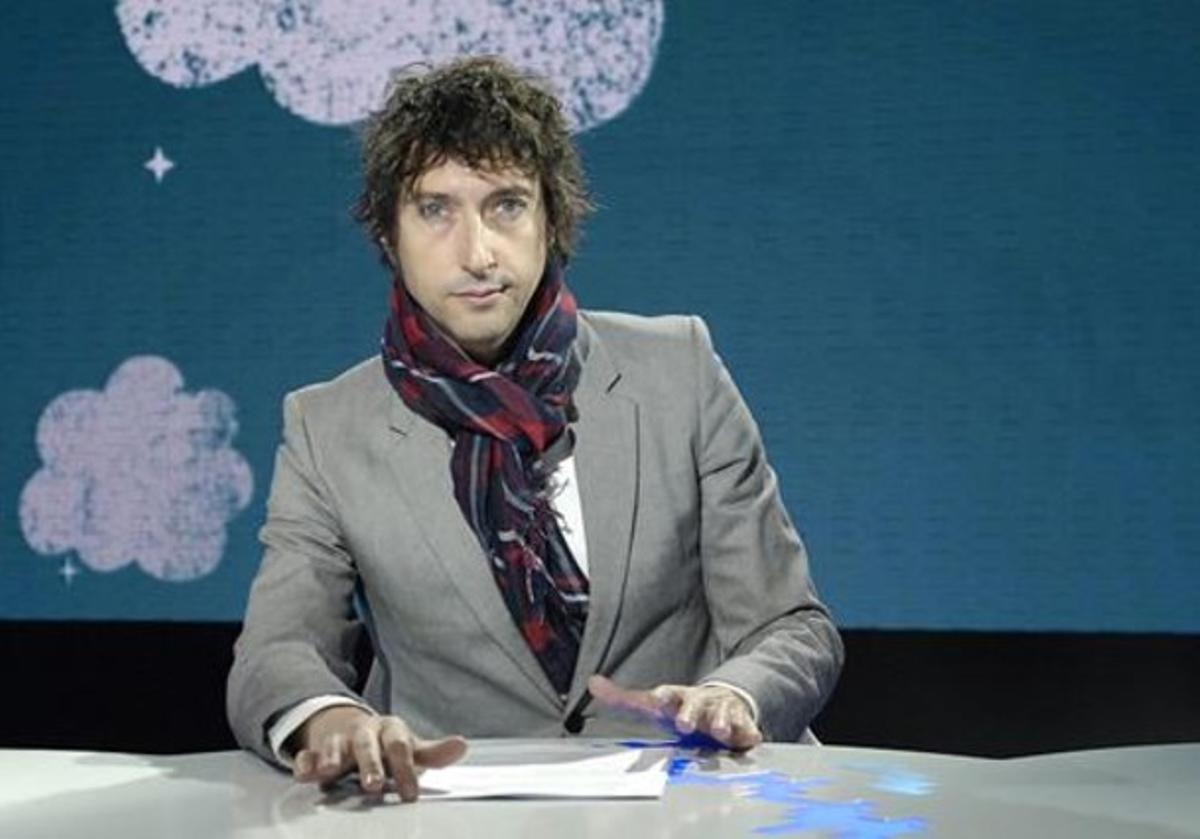 El periodista Toni Garrido, al plató del programa de La 2 ’La nube’. El periodista Toni Garrido, al plató del programa de La 2 ’La nube’.