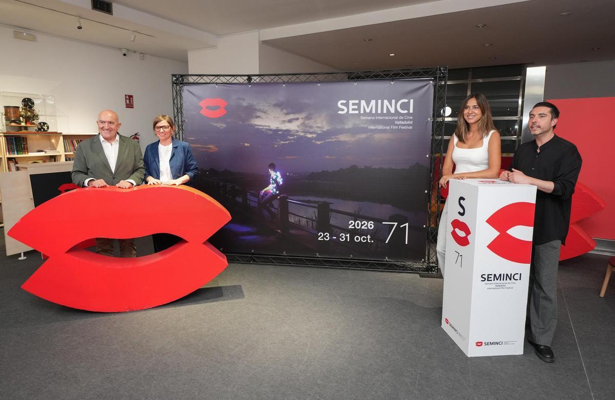 De i a d: Jesús Julio Carnero, alcalde de Valladolid; Mariona Viader, codirectora de Seminci; Blanca Jiménez, concejala de Turismo, Eventos y Marca Ciudad, y Javier H. Estrada, codirector de Seminci.