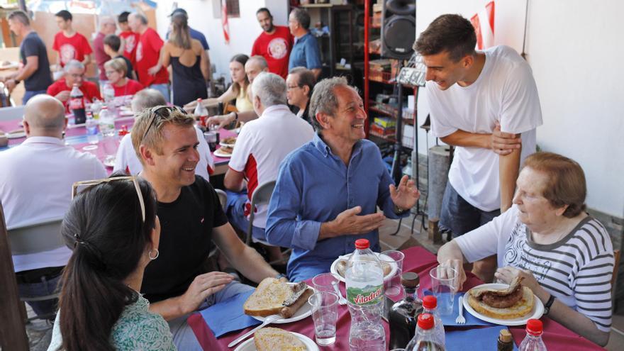 Esmorzar de la penya pere pons a Sant Joan de Mollet