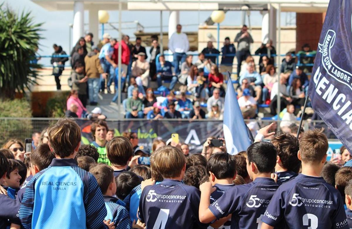 Imagen de los equipos de cantera del Ciencias Rugby de Sevilla