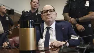 Declarado nulo un juicio contra Weinstein por violación después de que un miembro del jurado amenazara a otro