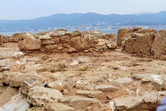 Auf Na Galera bei Can Pastilla haben Archäologen auf eigene Faust bis zu 4.500 Jahre alte Überreste ausgegraben. Im Sommer bieten sie jeden Donnerstag Führungen an.