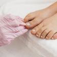 Pintarse las uñas de los pies, ¿un riesgo para la salud?