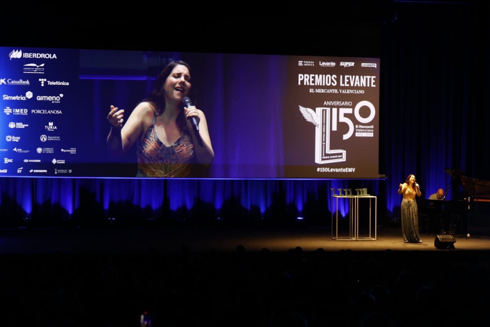 El Palacio de Congresos acoge la celebración de los 150 años de historia de Levante-EMV