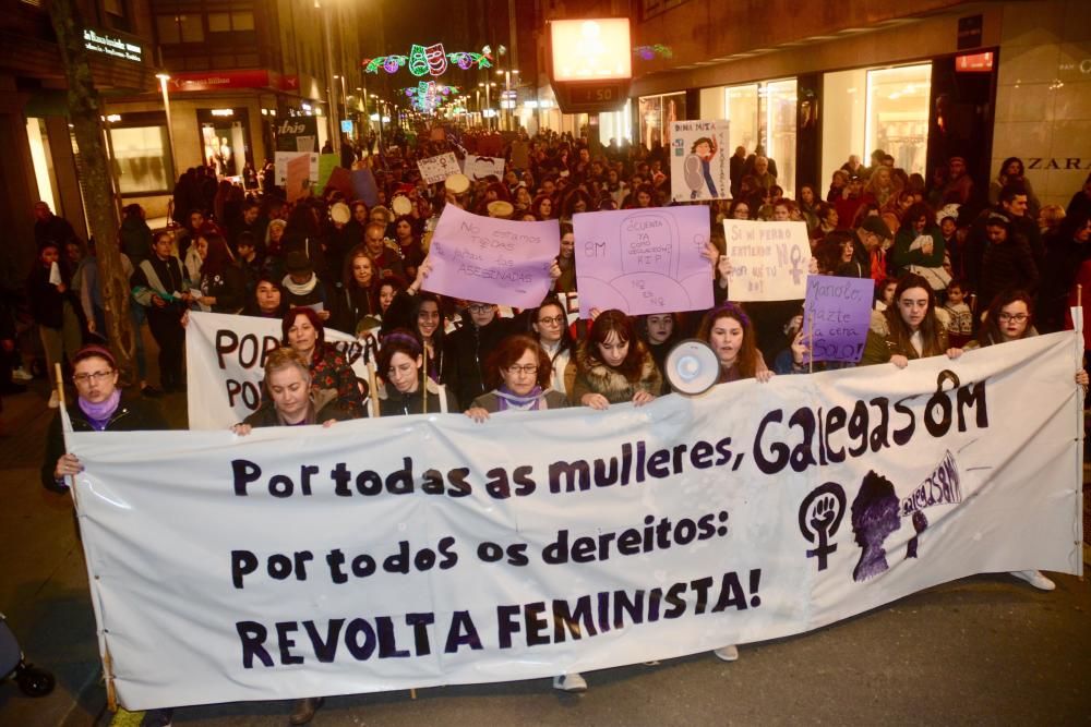 El 8-M en Pontevedra, en imágenes