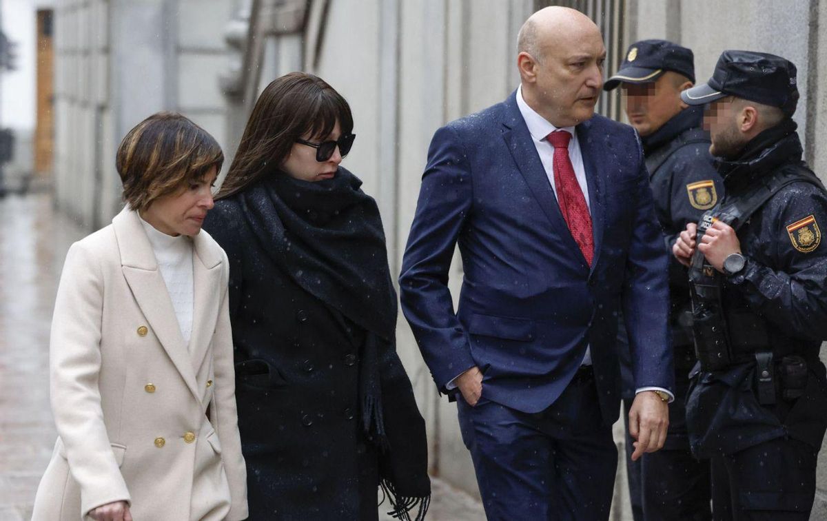 L’UCO apunta que Koldo avançava despeses de la secretaria d’Organització del PSOE L’UCO apunta que Koldo avançava despeses de la secretaria d’Organització del PSOE