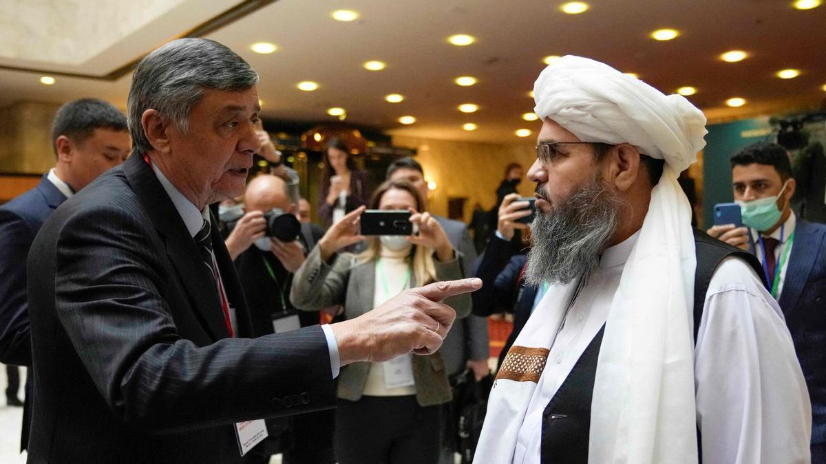 Rusia forja una alianza política y militar con los talibanes que inquieta a la comunidad internacional