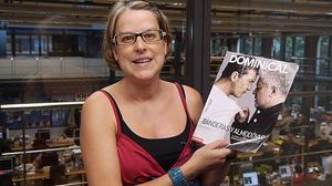 Imma Muñoz, redactora de ’Dominical’, explica els continguts del suplement d’aquest cap de setmana.